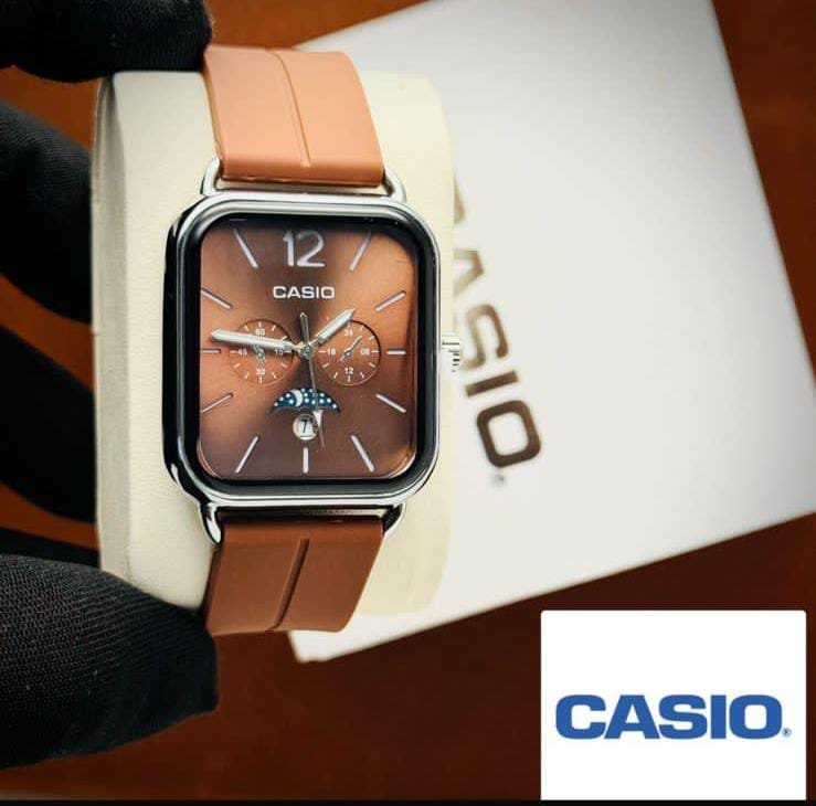 Casio MTP-M305L analog watch