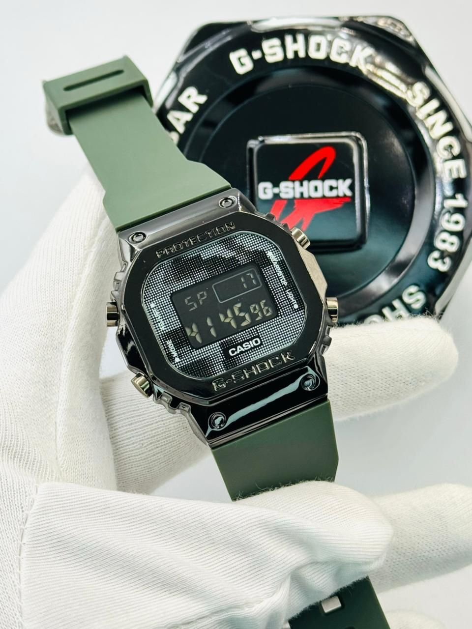 Green Strap Black Dial